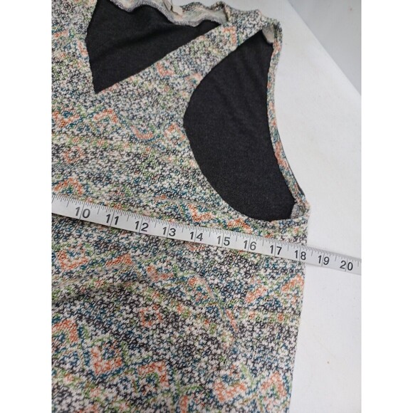 Umgee Women Boho Knit Fringe Open Front Vest Multicolor Size M/L - Picture 7 of 9